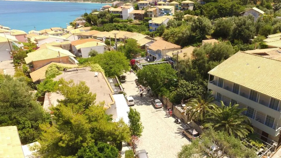 Nefeli, Agios Nikitas, Grčka — fotografija 1