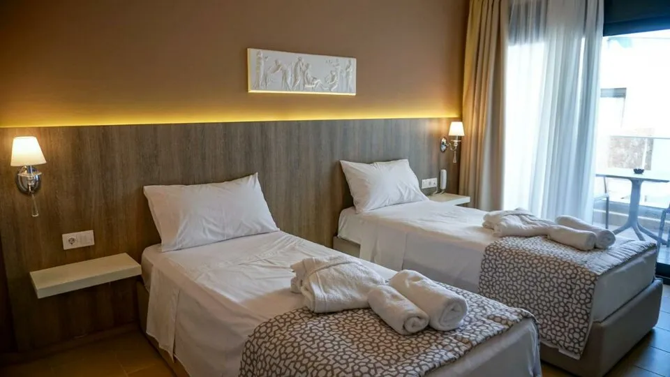 Agnes Deluxe, Pefkohori, Grčka — fotografija 15