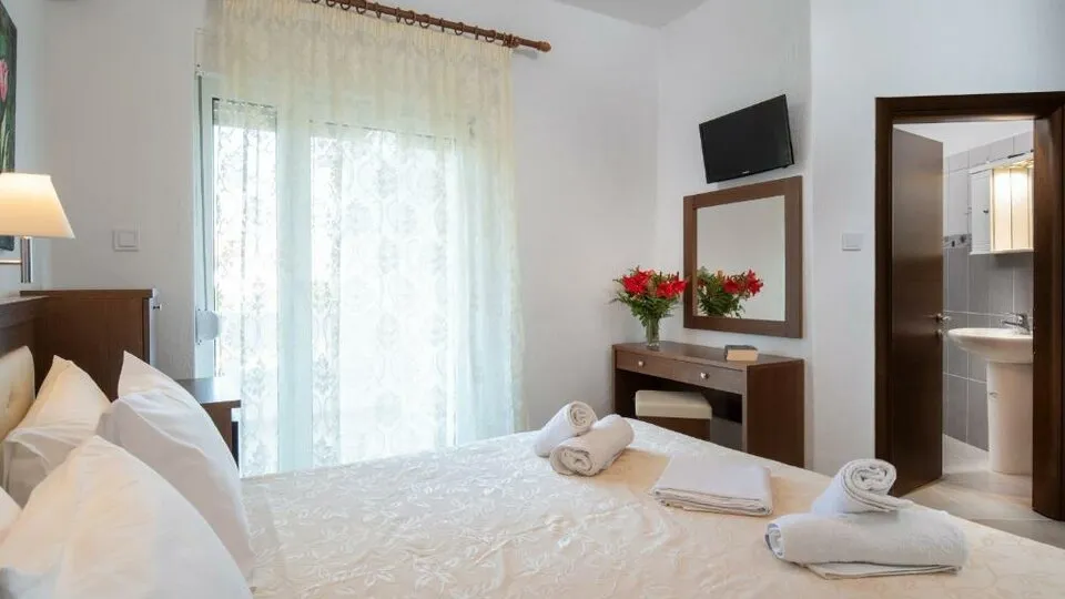 Stefani, Sarti, Grčka — Double Room Ground Floor