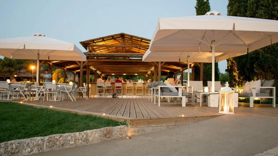 AKS Hinitsa Bay, Porto Heli, Grčka — fotografija 12