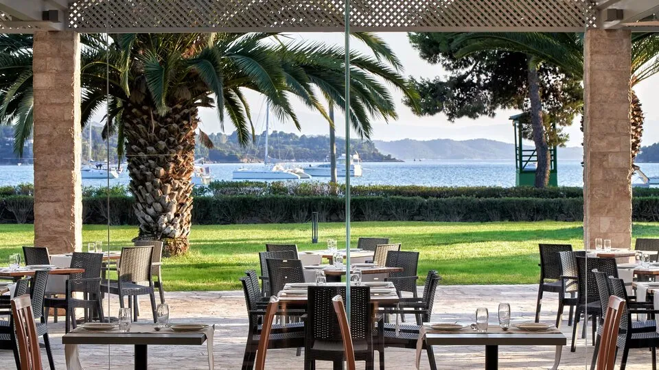 AKS Hinitsa Bay, Porto Heli, Grčka — fotografija 17
