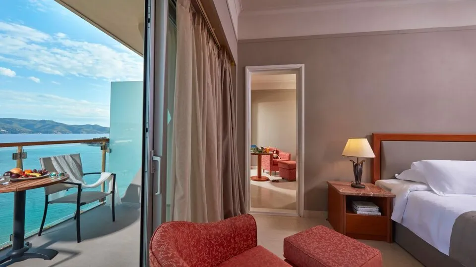 AKS Hinitsa Bay, Porto Heli, Grčka — Two Bedroom Family Room Sea View