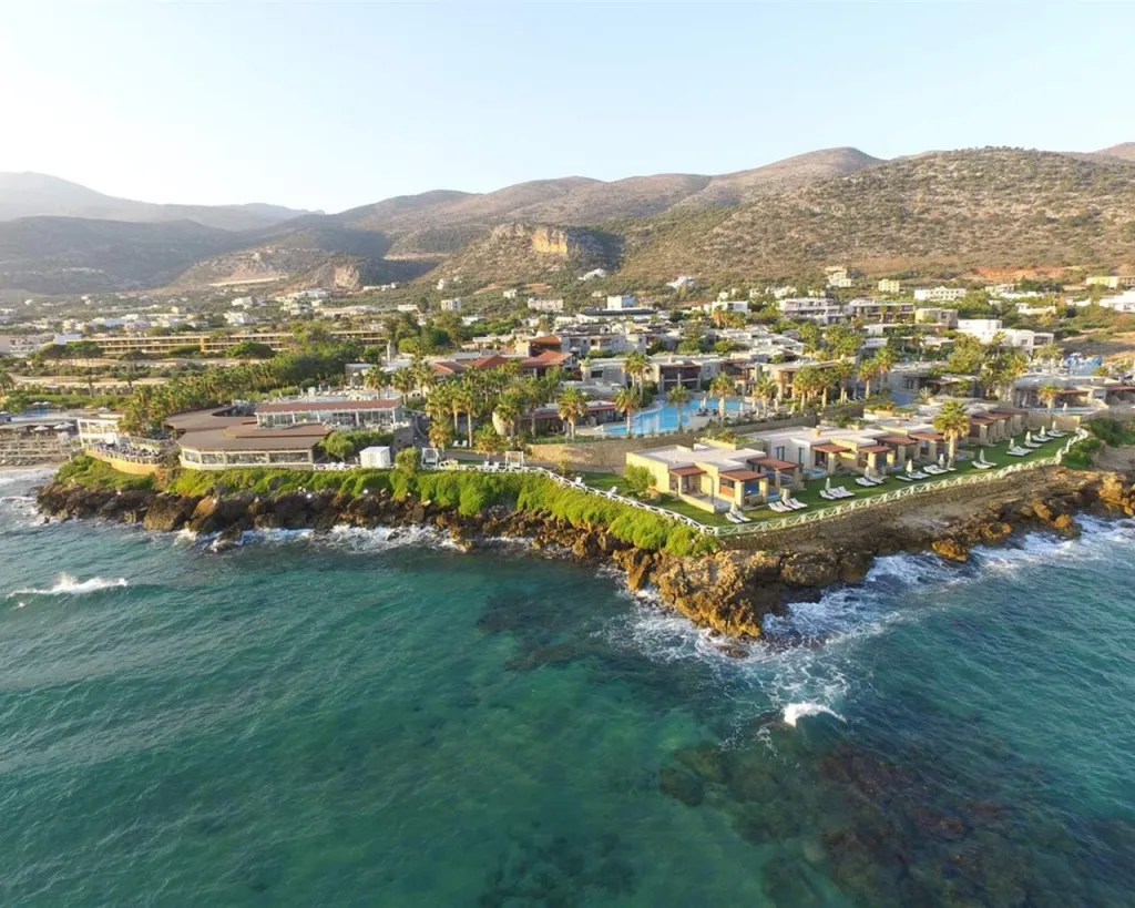 Ikaros Beach Luxury Resort & Spa Adults Only, Iraklion, Grčka — plaža