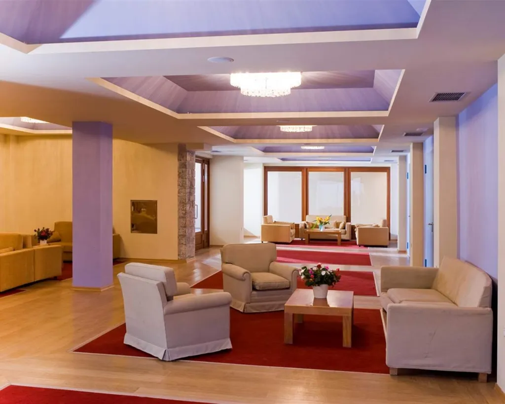 Ikaros Beach Luxury Resort & Spa Adults Only, Iraklion, Grčka — plaža