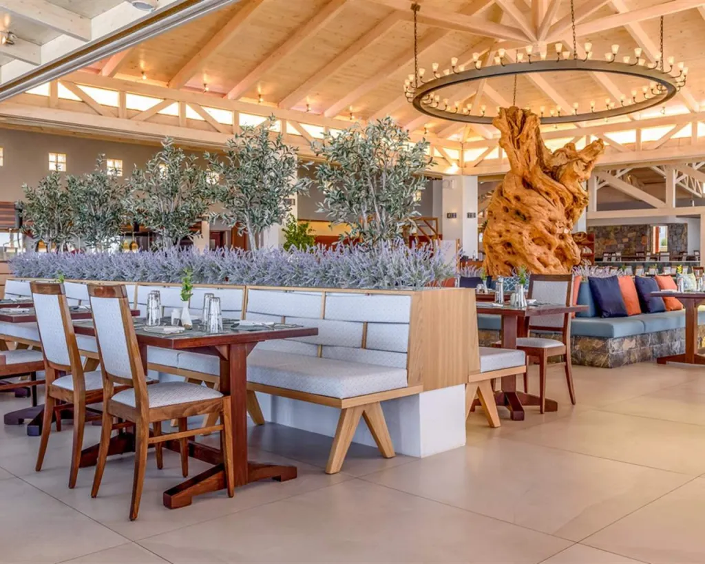 Ikaros Beach Luxury Resort & Spa Adults Only, Iraklion, Grčka — plaža