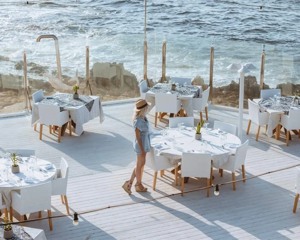 Ikaros Beach Luxury Resort & Spa Adults Only, Iraklion, Grčka — plaža