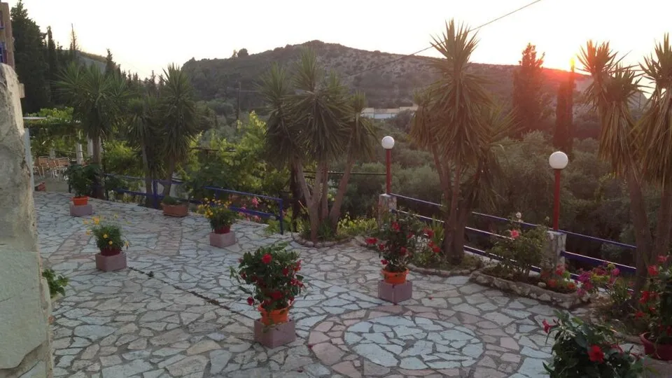 Politia, Agios Nikitas, Grčka — fotografija 13