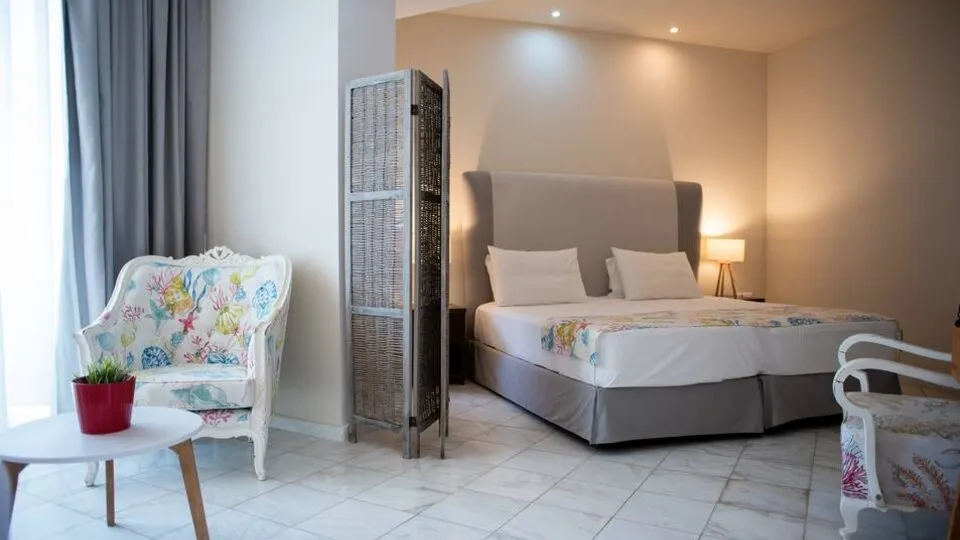 Hanioti Melathron, Hanioti, Grčka — Junior Suite