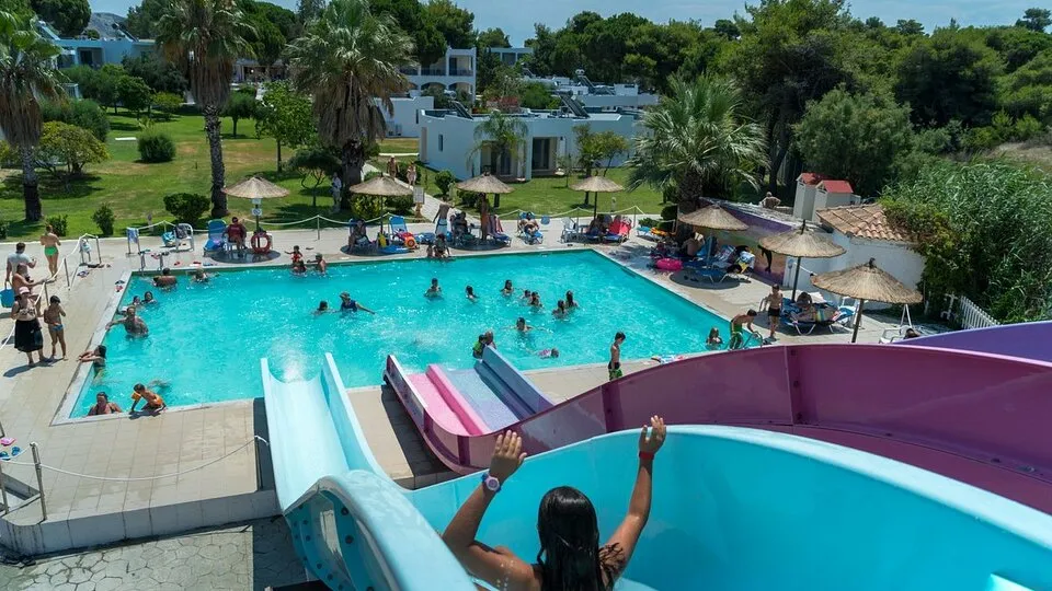 Kalogria Beach, Kalogria, Grčka — fotografija 12