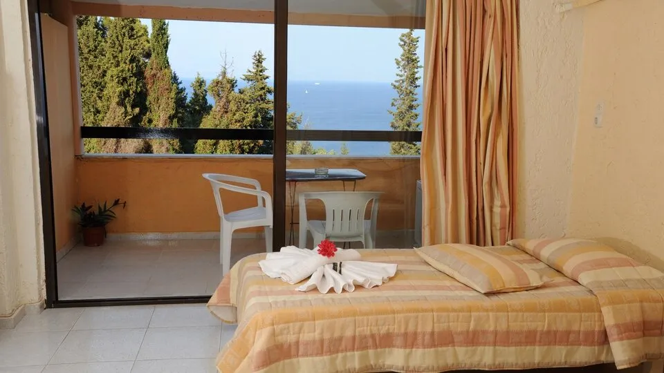 Benitses Bay View, Benices, Grčka — fotografija 11