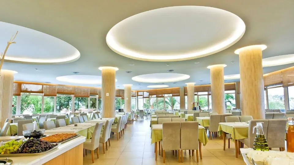 Poseidon Palace, Leptokarija, Grčka — fotografija 14