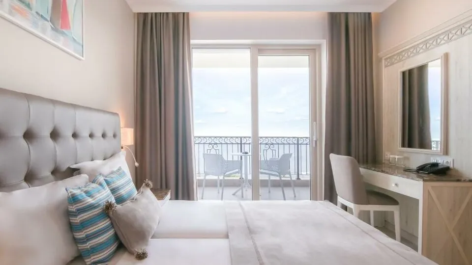 King Maron, Platanitis / Maronija, Grčka — Classic Room Side Sea View