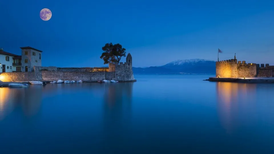 Nafpaktos, Nafpaktos, Grčka — fotografija 13