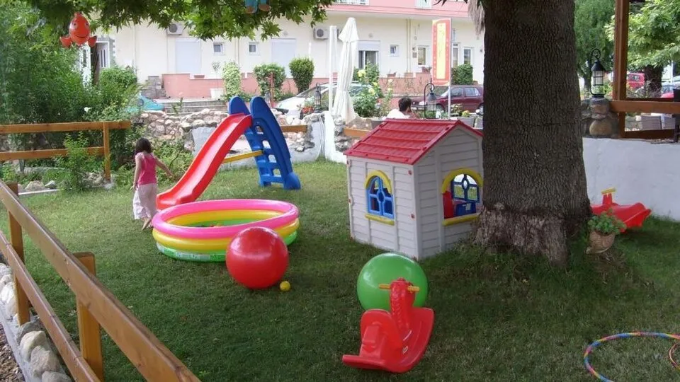 Estelle, Gerakini, Grčka — fotografija 10