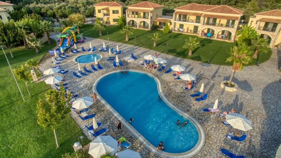 Perdika Resort, Karavostasi – Perdika, Grčka — fotografija 1