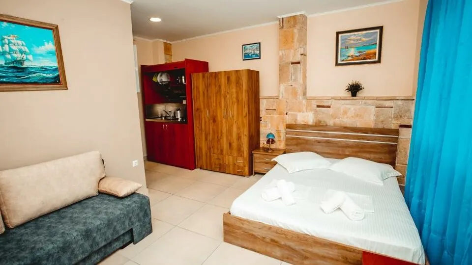 Golden Residence Family Resort, Pefkohori, Grčka — Annex Studio Garden View