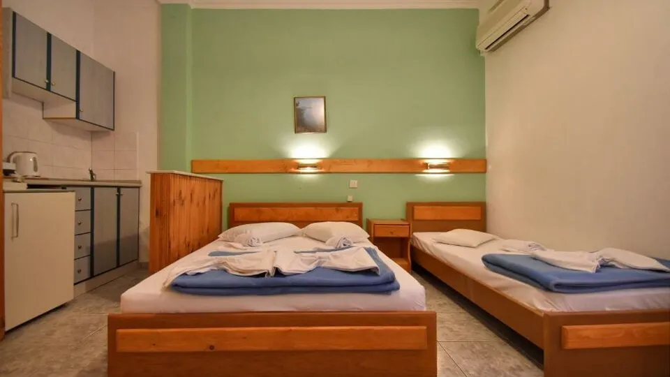 Livithra, Skotina, Grčka — Standard room for 3 persons