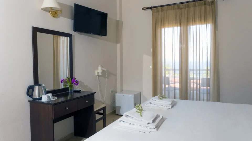 Paradise Kriopigi, Kriopigi, Grčka — Double/Triple Room