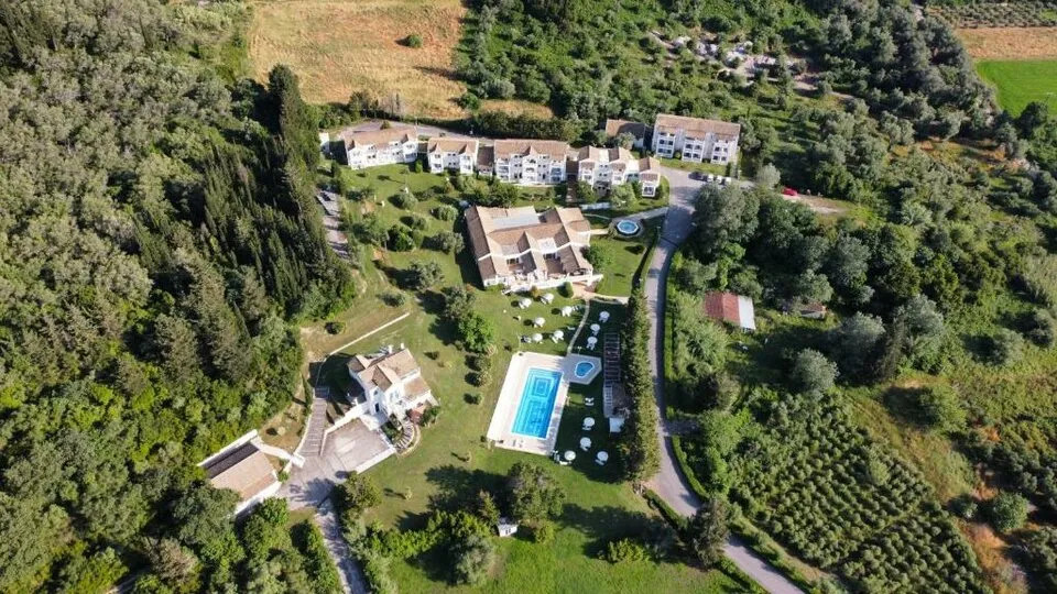 Rebecas Village Corfu, Karusades, Grčka