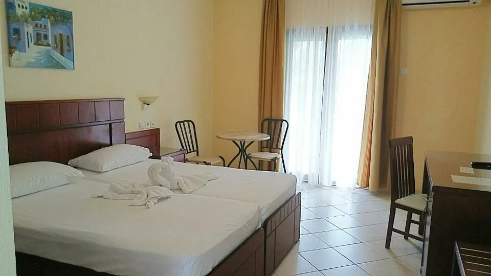 Asteras, Hanioti, Grčka — Standard room