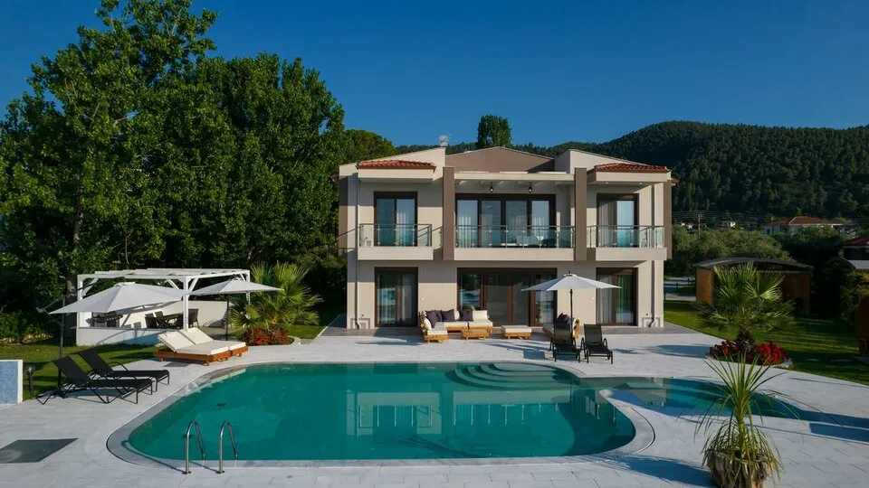 Chrisa Luxury Villa, Vurvuru