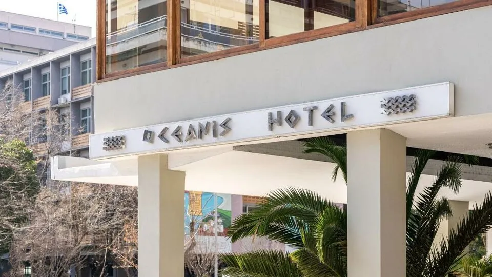 Oceanis, Kavala, Grčka — fotografija 13