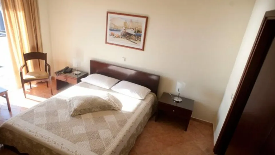 Oceanis, Kavala, Grčka — Suite