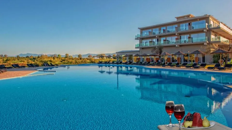 Ninos Laguna Holiday Resort, Aharavi, Grčka — fotografija 8