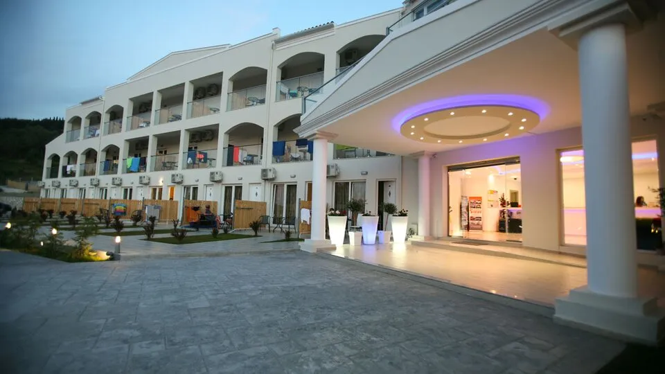Ninos Saint George Palace, Agios Georgios, Grčka — fotografija 3
