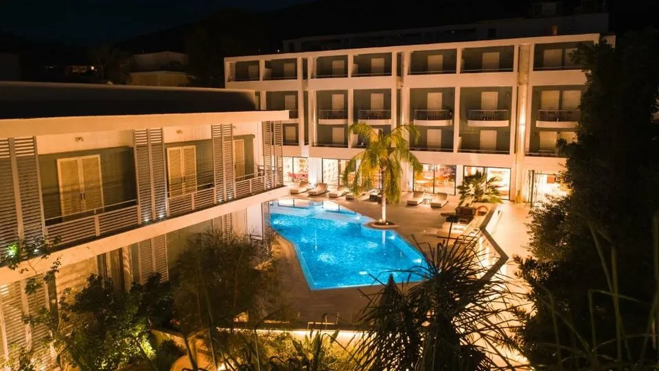 Flisvos Royal Hotel & Suites, Tolo, Grčka — fotografija 1