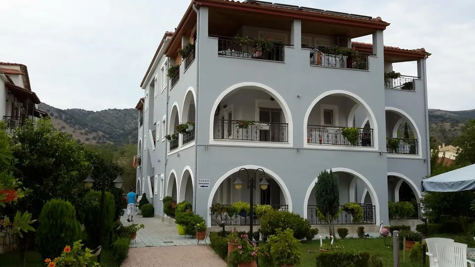 Delphin Rooms, Sivota, Grčka