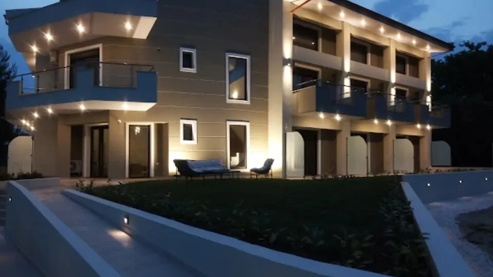 Gmare Suites, Gerakini, Grčka — fotografija 4