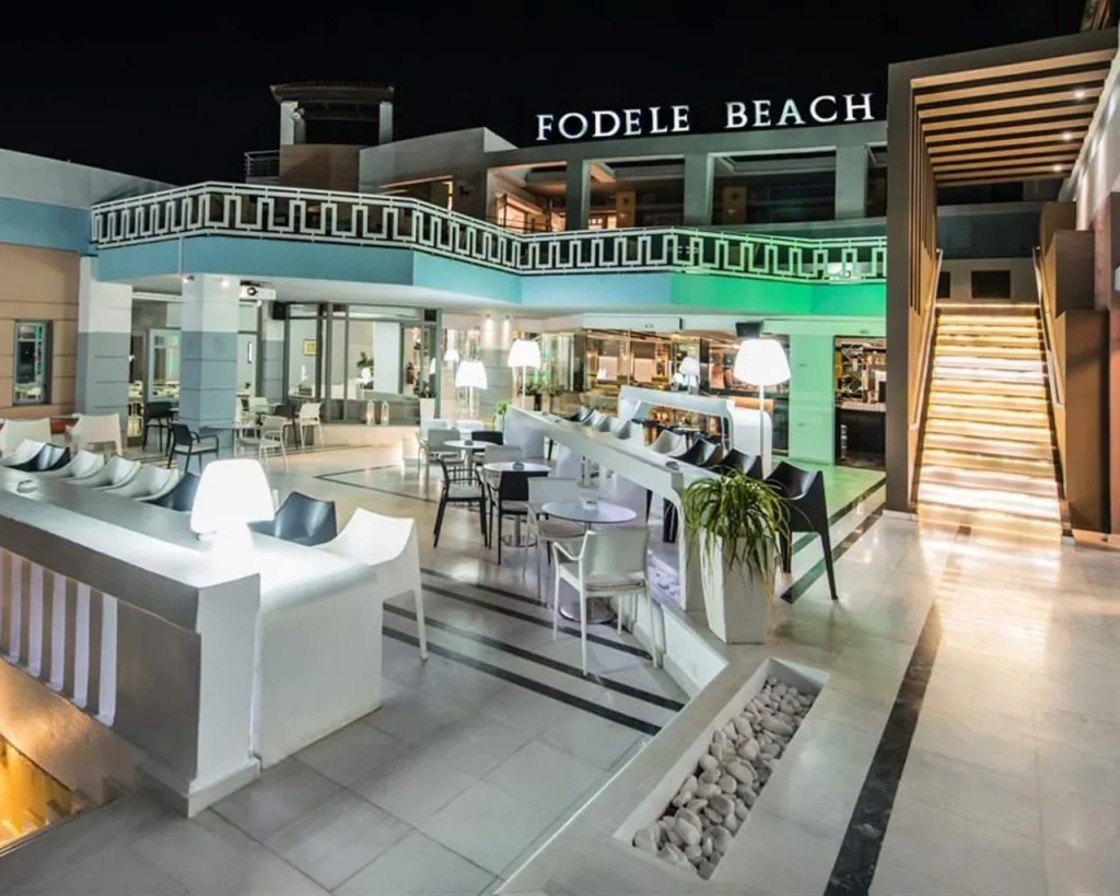 Fodele Beach and Waterpark Holiday Resort, Fodele, Grčka — plaža