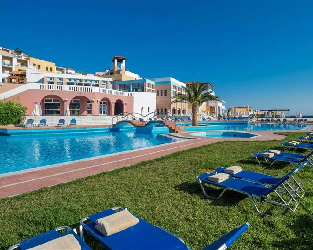 Fodele Beach and Waterpark Holiday Resort, Fodele, Grčka — plaža