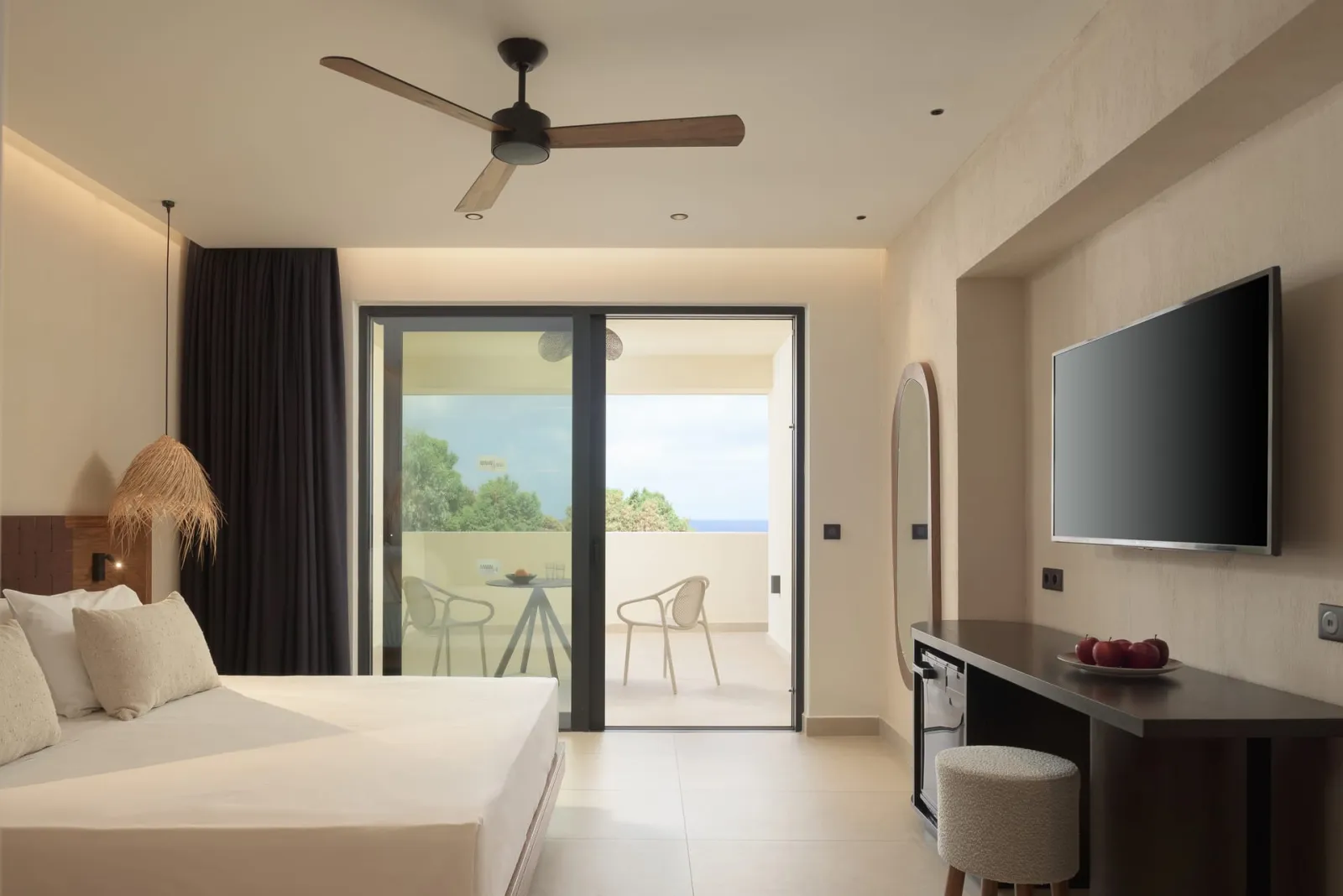Fodele Beach and Waterpark Holiday Resort, Fodele, Grčka — VIP Suite with 2 Bedrooms