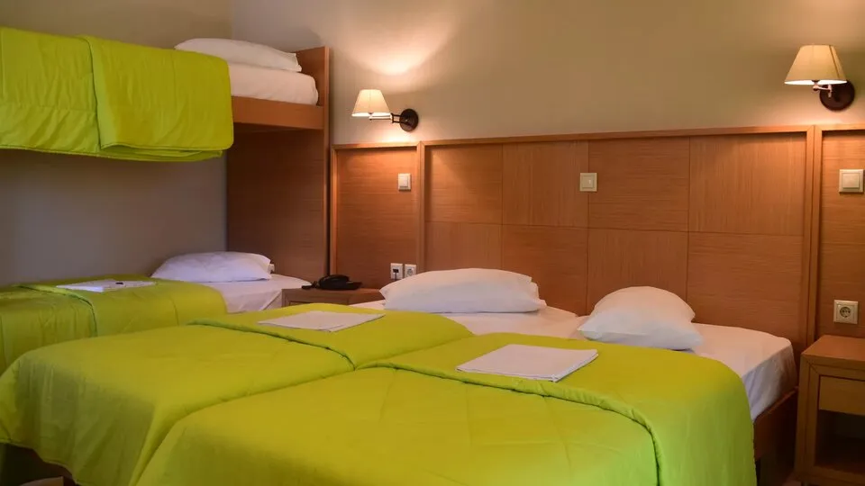 Evia Hotel & Suites, Marmari, Grčka — Family Room