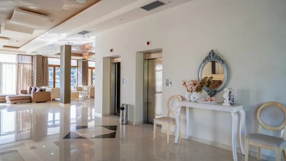 Evia Hotel & Suites, Marmari, Grčka — fotografija 12