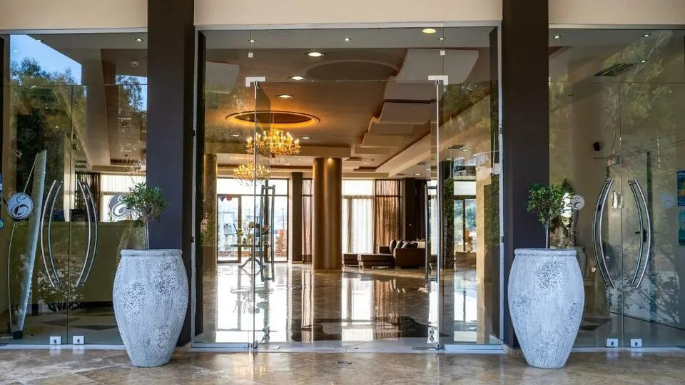 Evia Hotel & Suites, Marmari, Grčka — fotografija 5