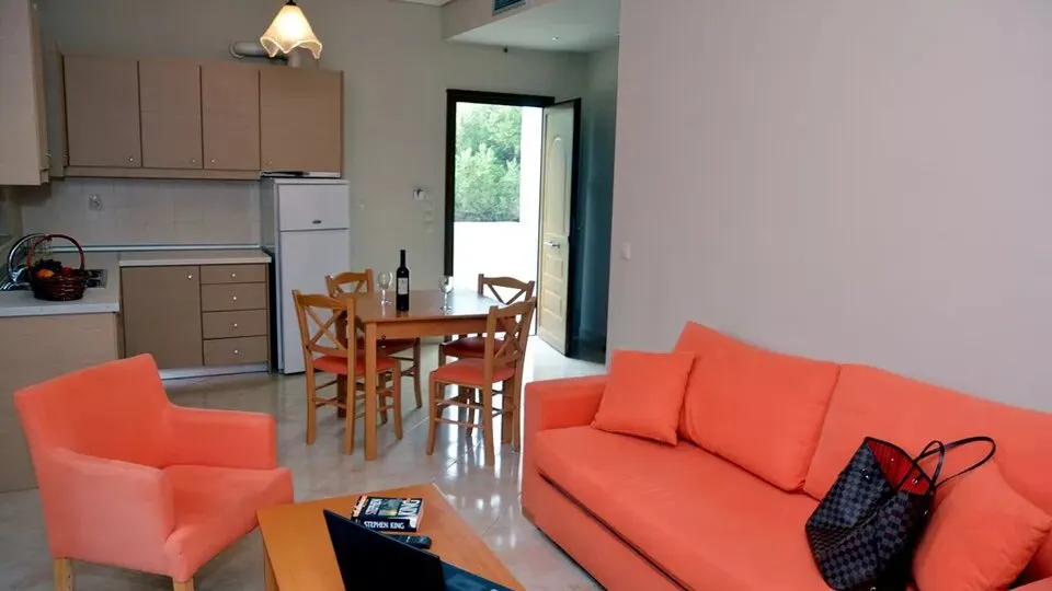 Evia Hotel & Suites, Marmari, Grčka — Suite