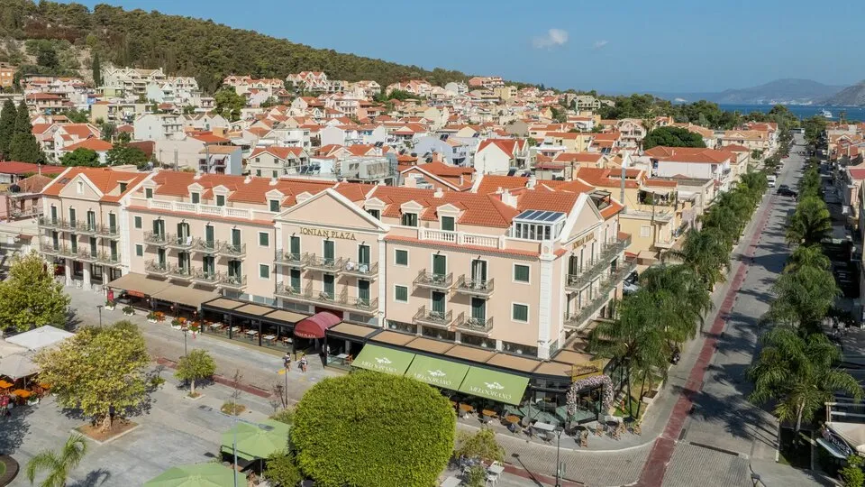 Ionian Plaza Hotel & Spa, Argostoli, Grčka — fotografija 1