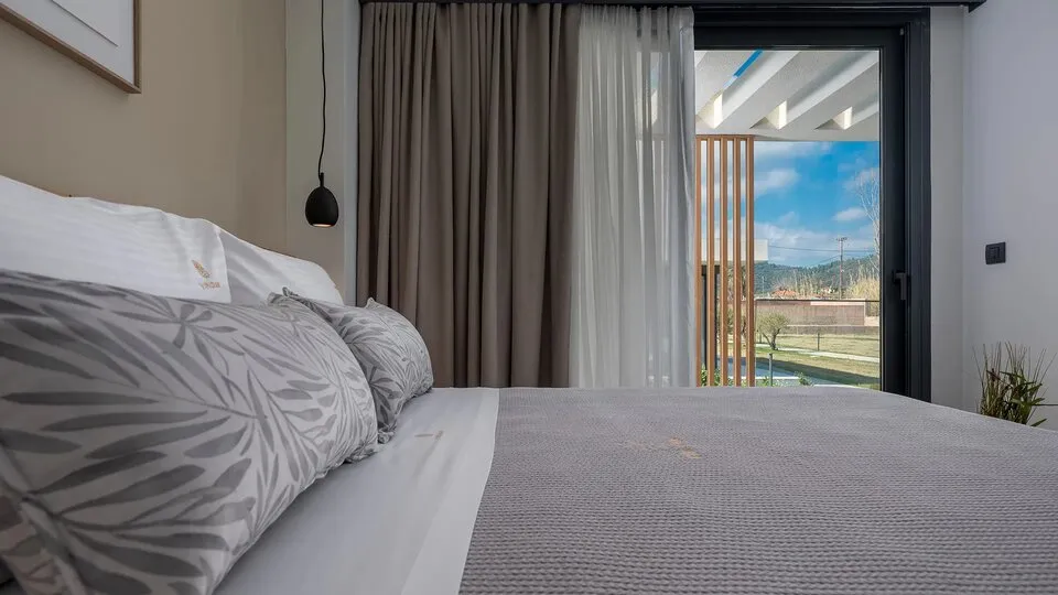 Viridian Exclusive Villas, Sarti, Grčka — Signature 3-Bedroom Villa with Private Pool