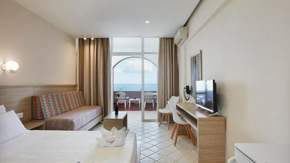 Europa Resort, Panormo, Grčka — Superior Double Direct Sea View