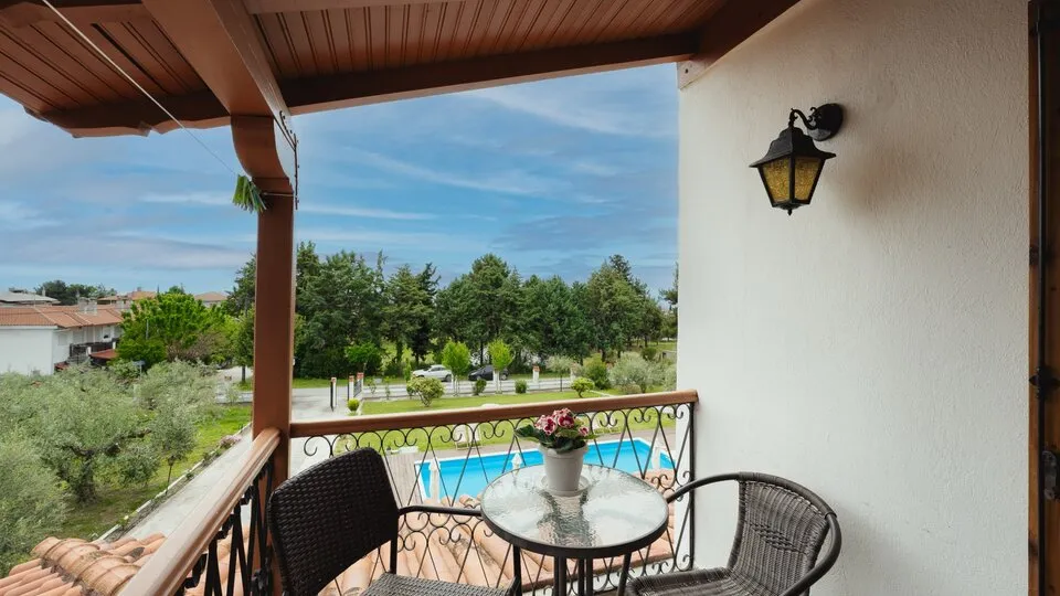 Georgalas Pool House, Nea Kalikratija, Grčka — fotografija 9
