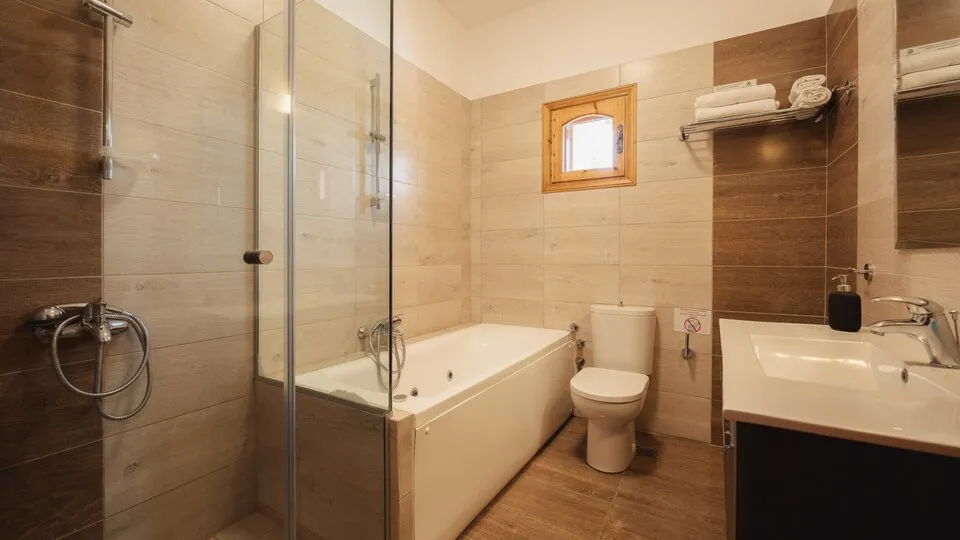 Georgalas Pool House, Nea Kalikratija, Grčka — Hermes Suite Pool View