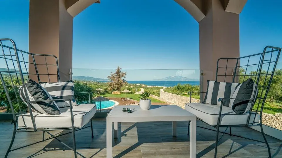Elegance Luxury Executive Suites, Tragaki, Grčka — fotografija 15