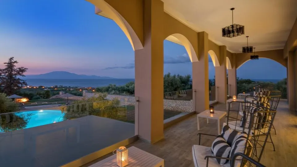 Elegance Luxury Executive Suites, Tragaki, Grčka — fotografija 18