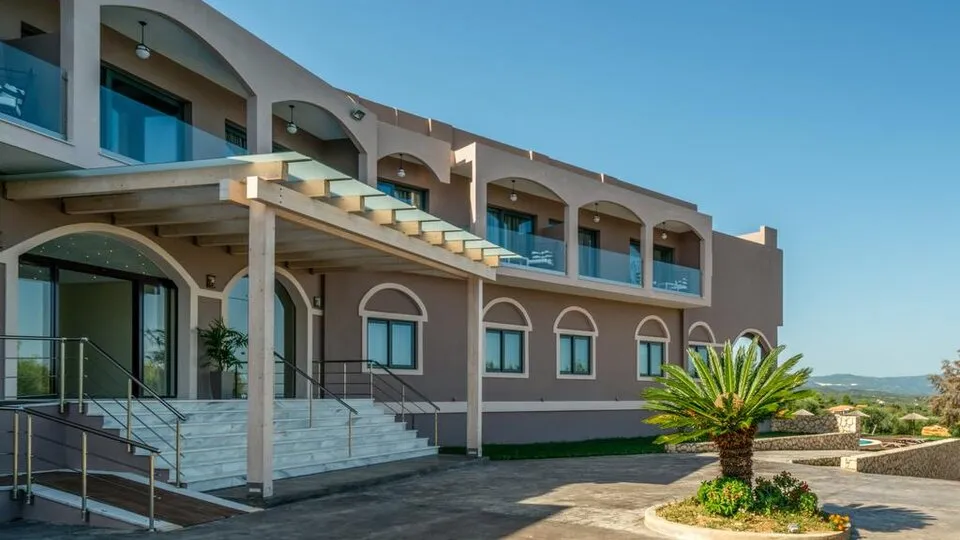 Elegance Luxury Executive Suites, Tragaki, Grčka — fotografija 3