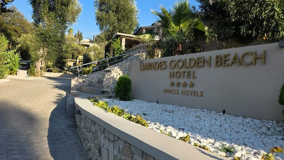 Ninos Liapades Golden Beach, Liapades, Grčka — fotografija 1