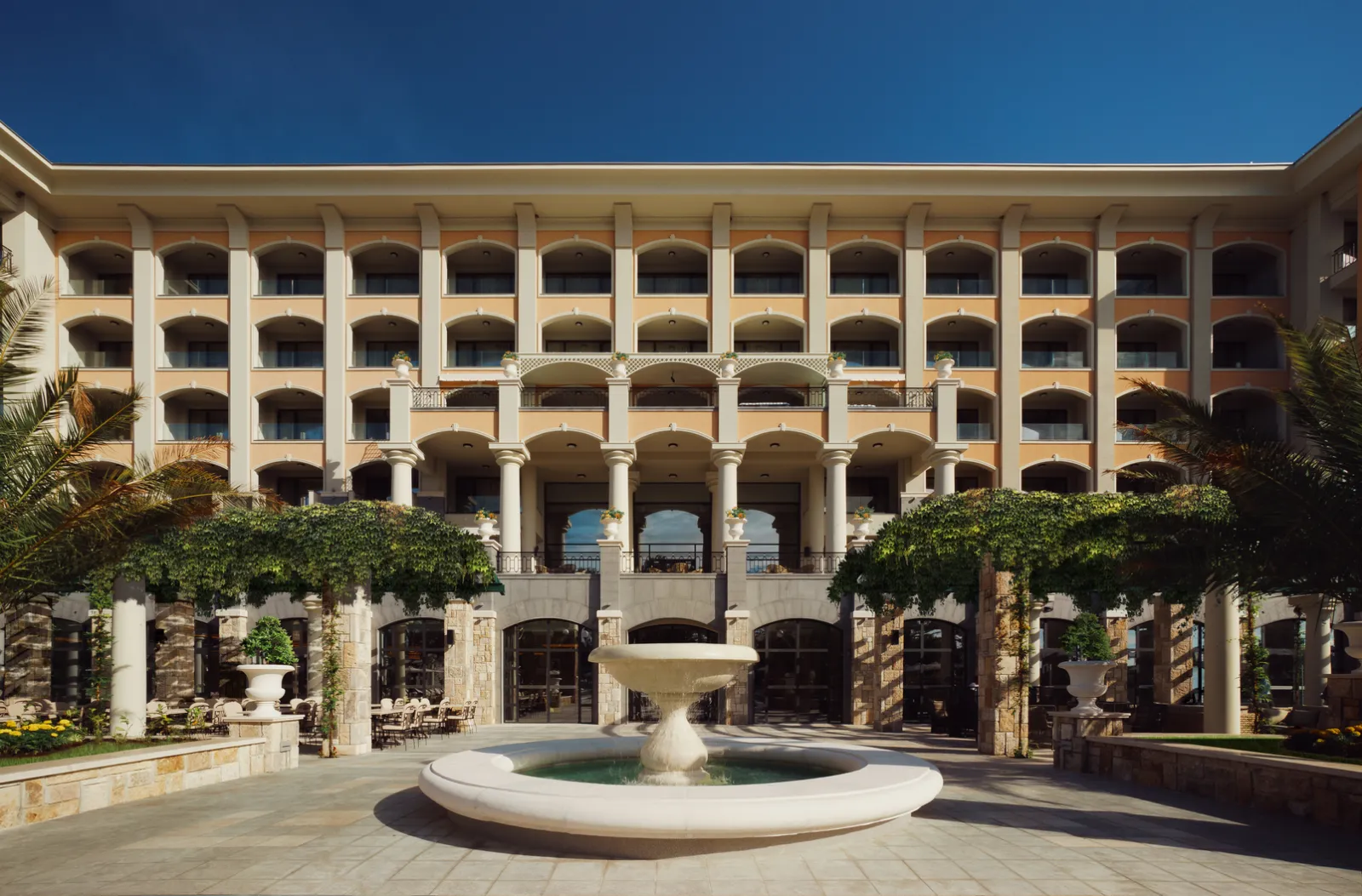 Astor Garden, Sveti Konstantin i Jelena