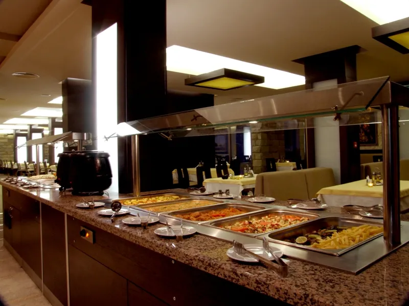 Gardenia Park Hotel, Bansko, Bugarska — vrt